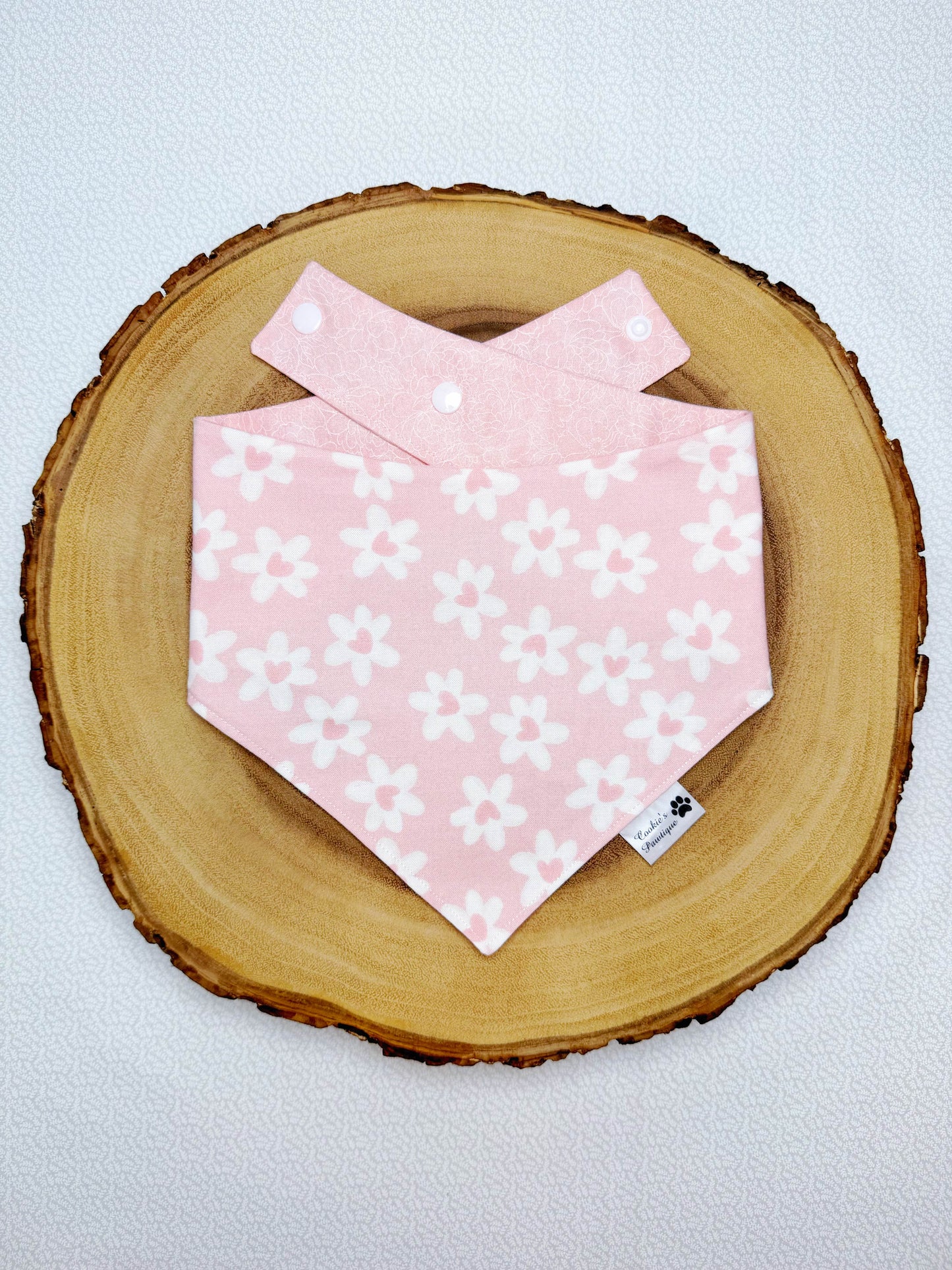 Pastel Daisy Hearts Bandana