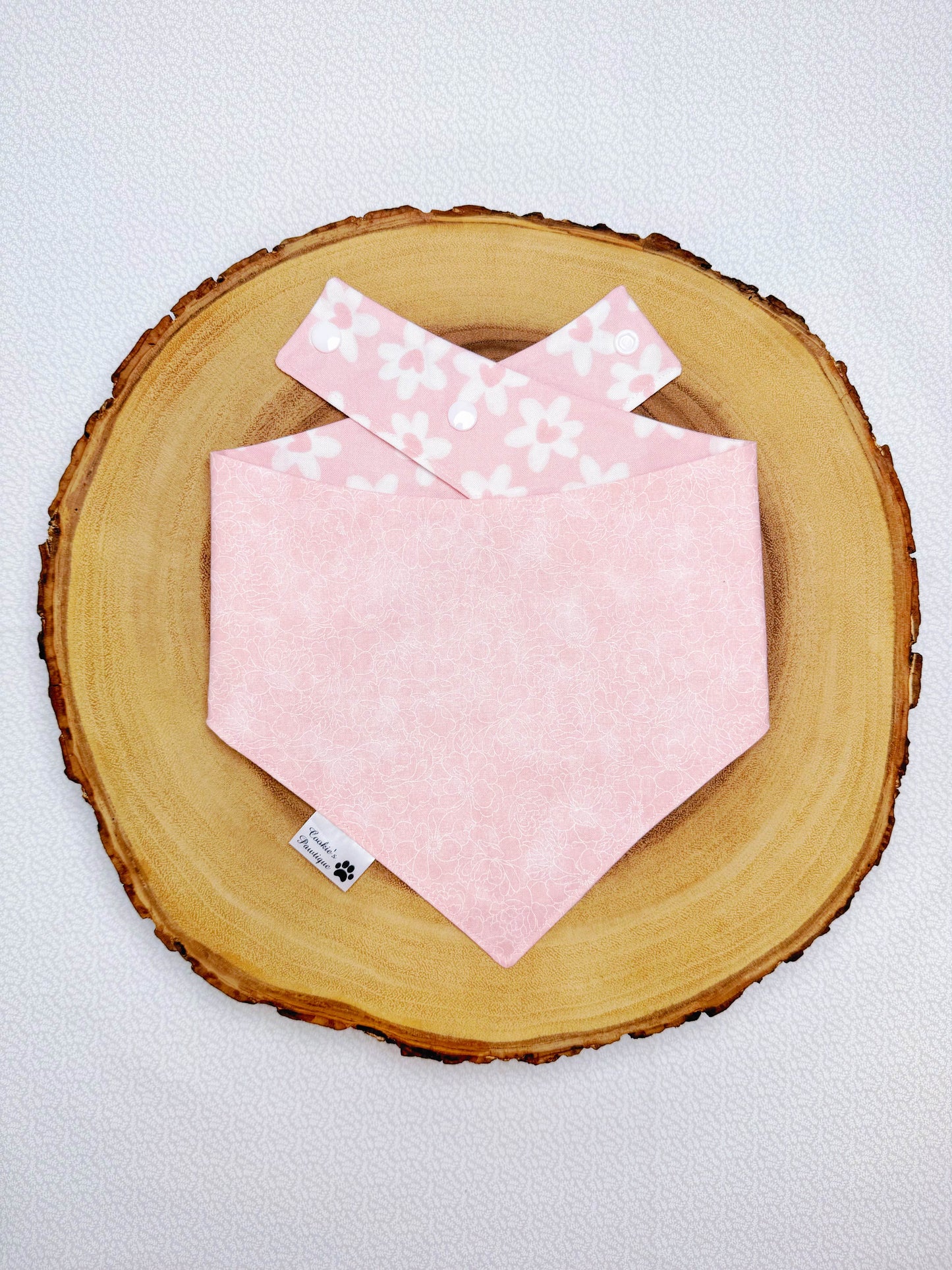 Pastel Daisy Hearts Bandana