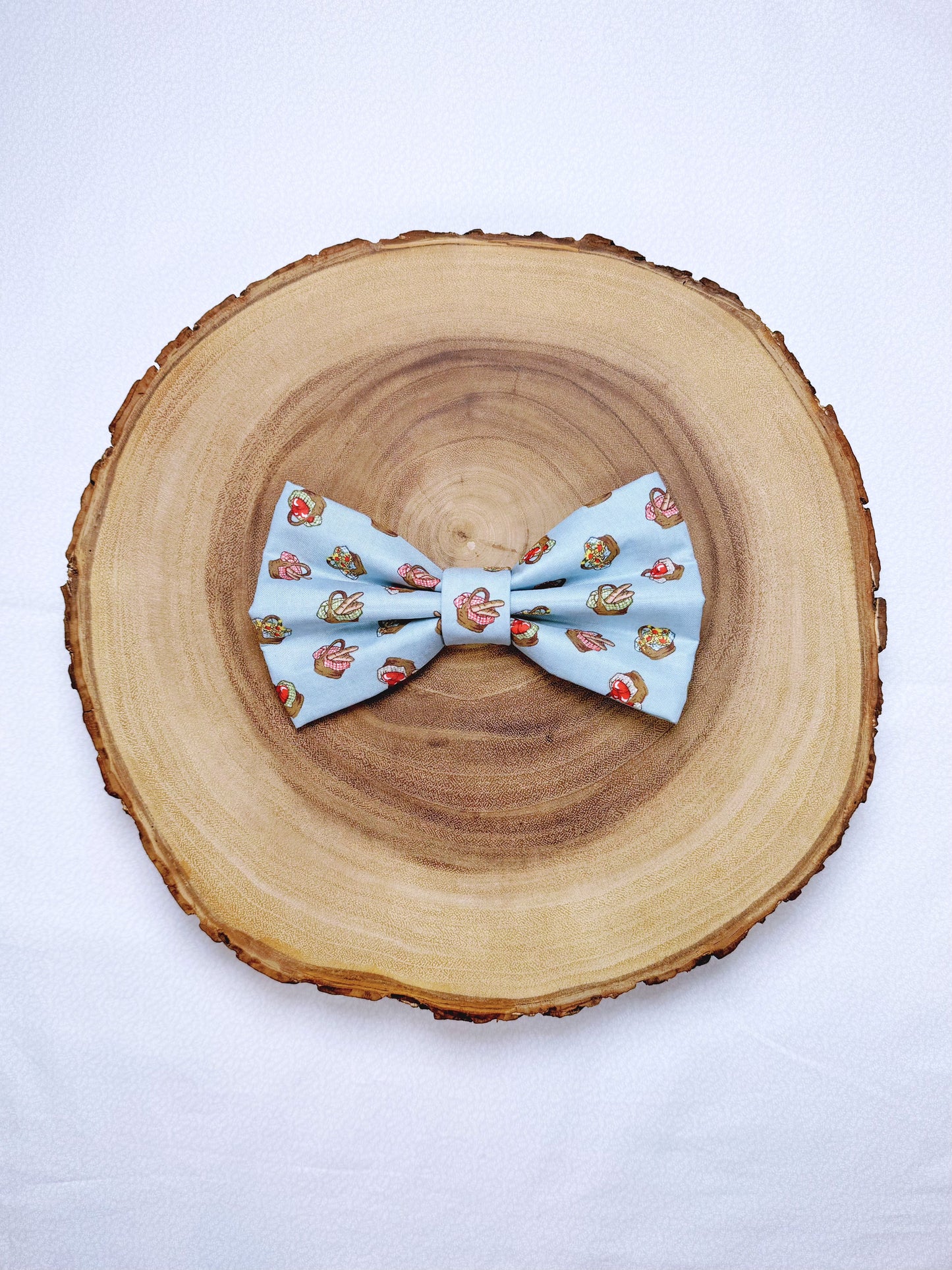 Picnic Time Bow