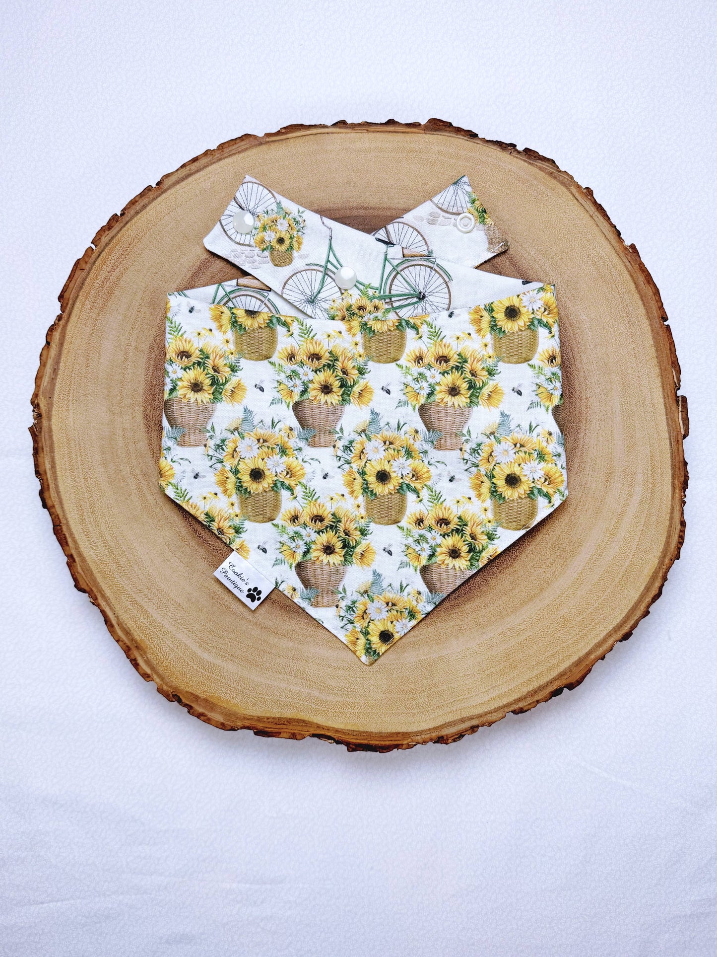 Vintage Bicycles And Sunflower Baskets Bandana