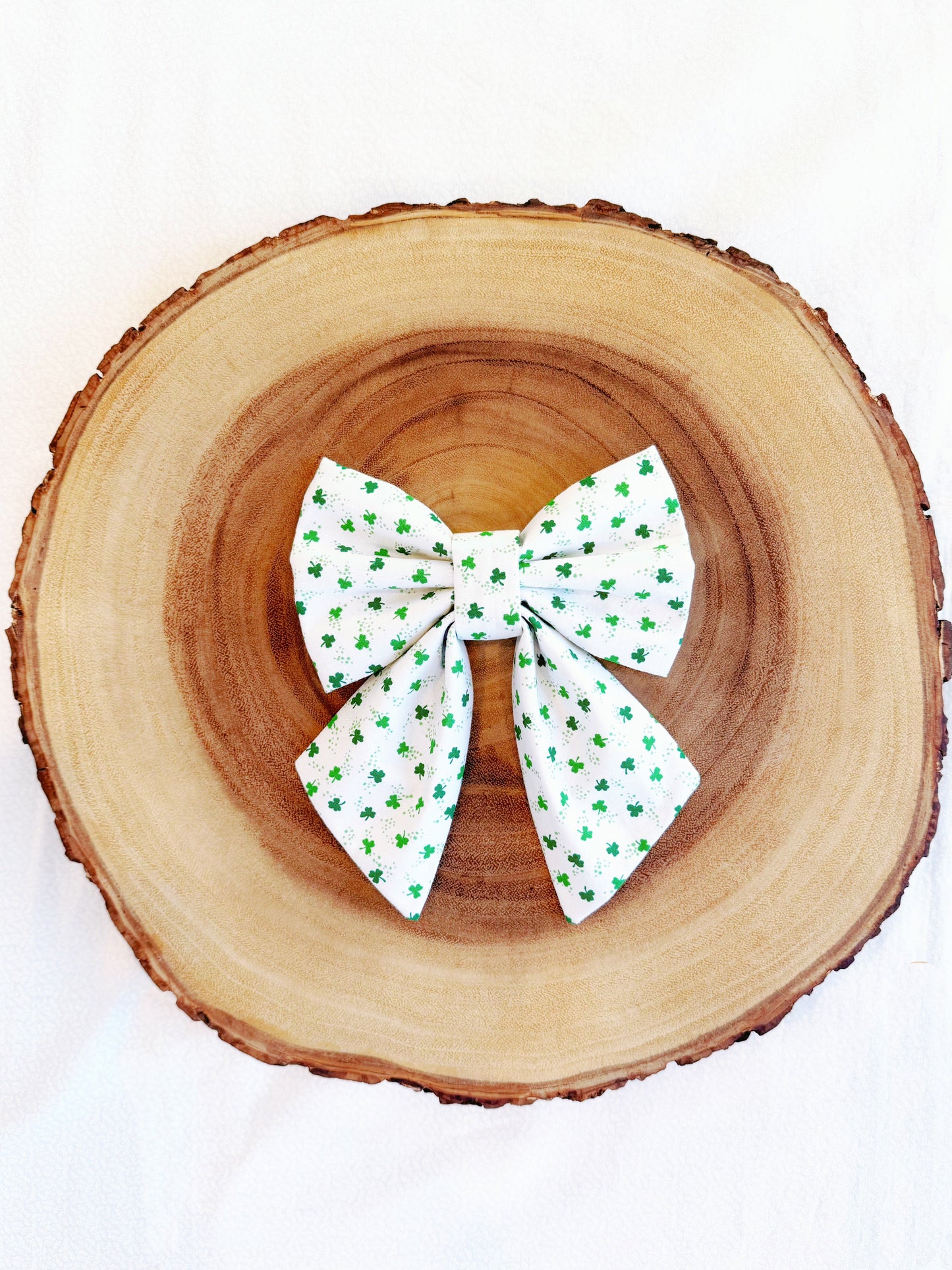 Tossed Mini Clovers Bow