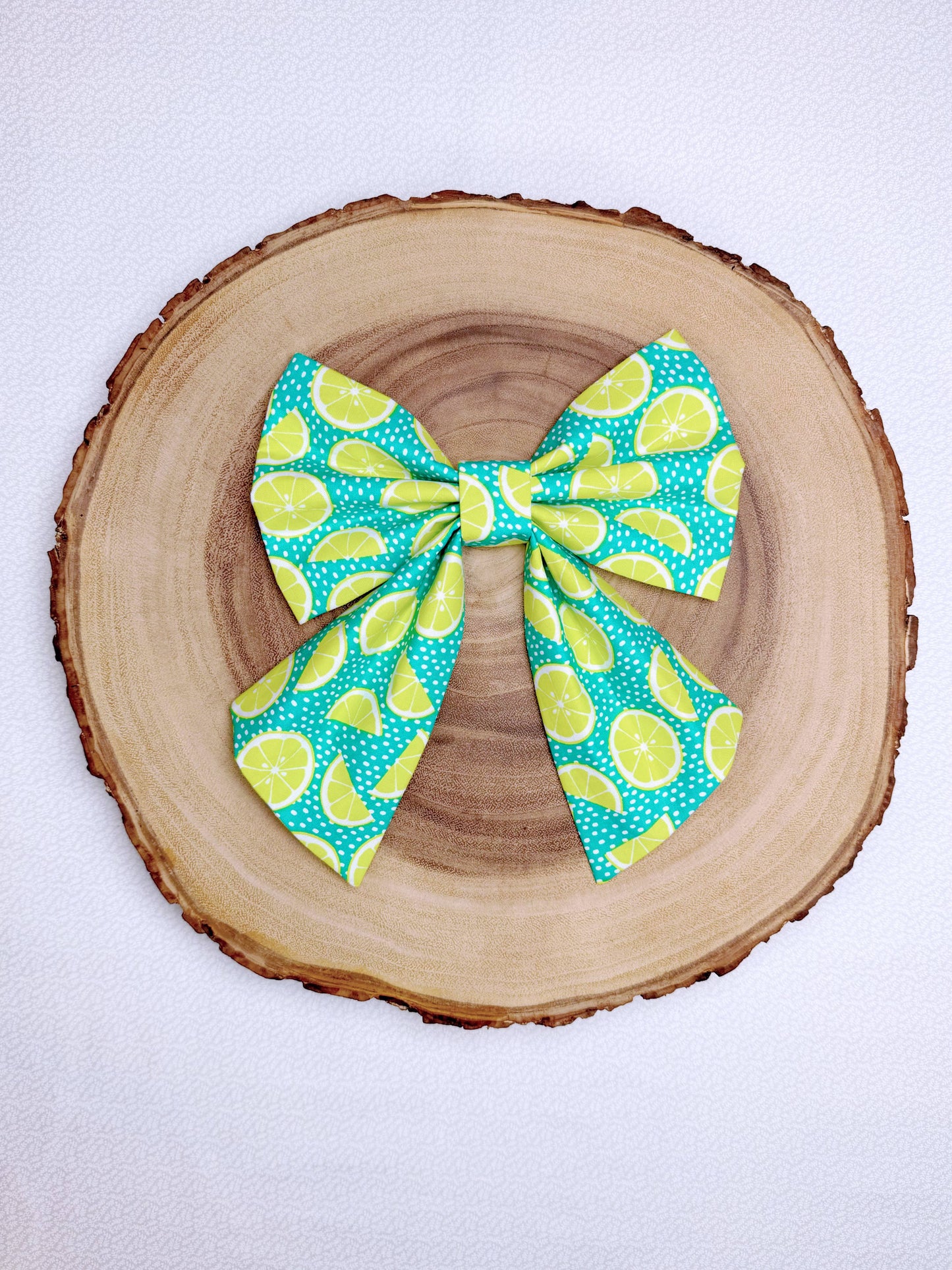 Limes And Dots Bow - Green