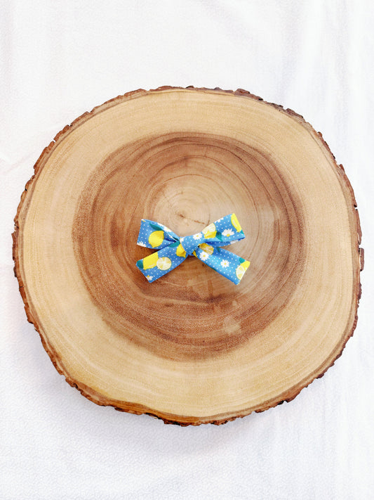 Lemons and Daisies Hair Bow