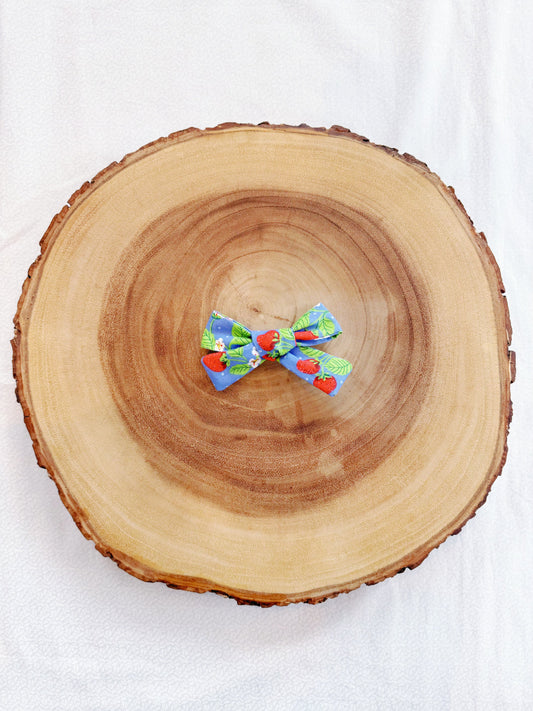 Strawberry Vines Hair Bow