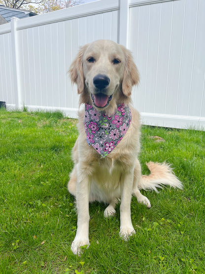 Giraffe In The Garden Bandana