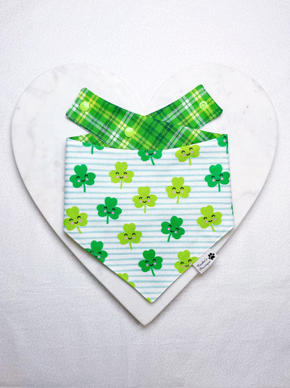 Cute Shamrocks And Glitter Green Plaid Bandana